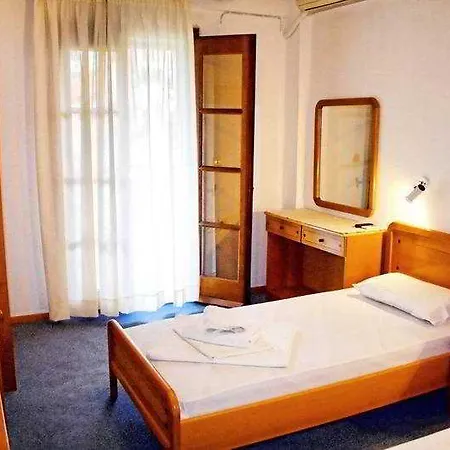 Theopisti Hotel