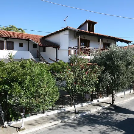 Theopisti Ouranoupoli