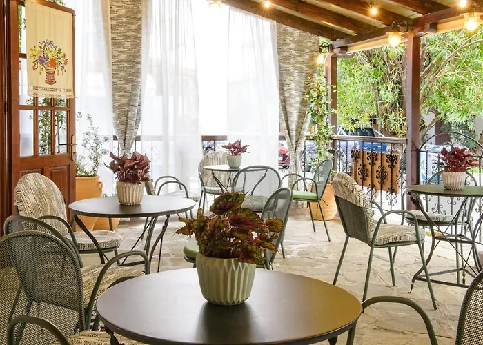 Theopisti Ouranoupoli