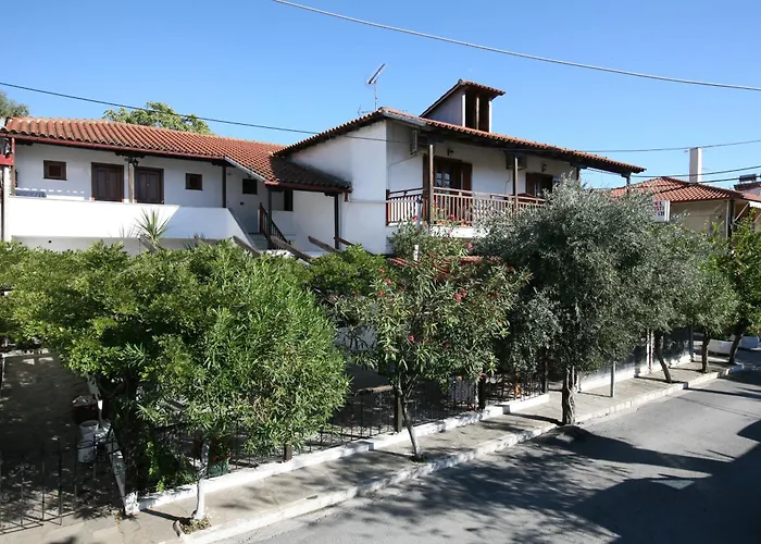 Theopisti Ouranoupoli